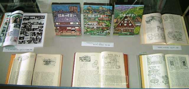 神戸松蔭女子学院大学図書館展示